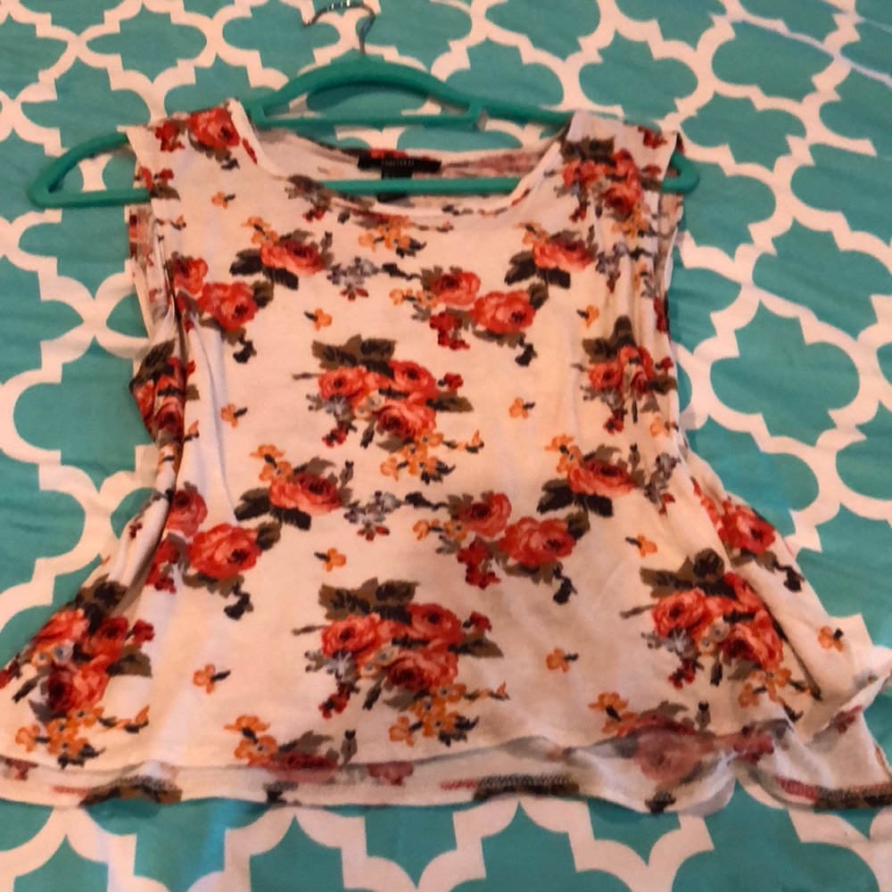 Floral crop top
